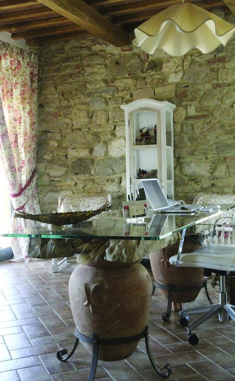 Agriturismo San Lorenzo Serre Di Rapolano Buitenkant foto